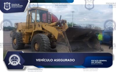 POLICÍA DE FISCALÍA DE SLP ASEGURA MAQUINARIA PESADA CON REPORTE DE ROBO EN RIOVERDE