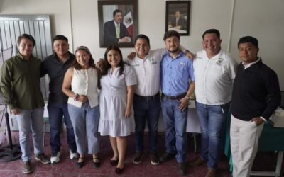 GOBIERNO ESTATAL ACERCA MÁS OPORTUNIDADES A LAS JUVENTUDES DE LA REGIÓN MEDIA