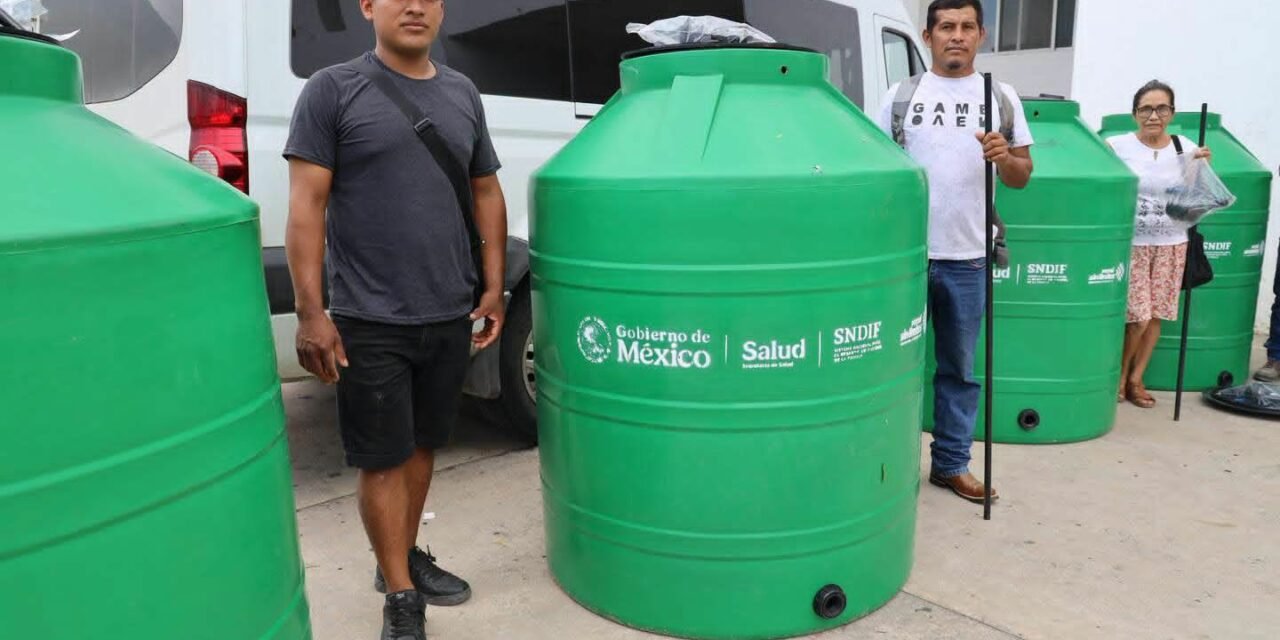 GOBIERNO ESTATAL ACERCA TINACOS A FAMILIAS POTOSINAS