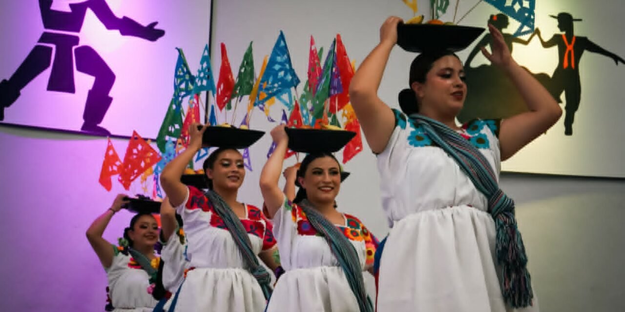 GOBIERNO ESTATAL FORTALECE LAS TRADICIONES ENTRE LA NIÑEZ Y JUVENTUD POTOSINA