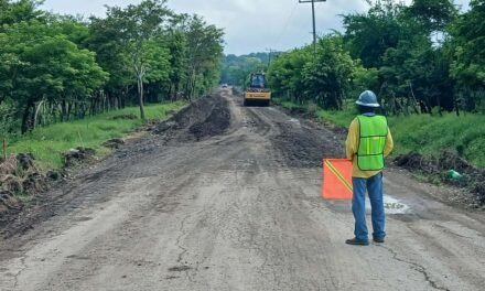 GOBIERNO DEL ESTADO CONECTA A 19 COMUNIDADES DE LA HUASTECA