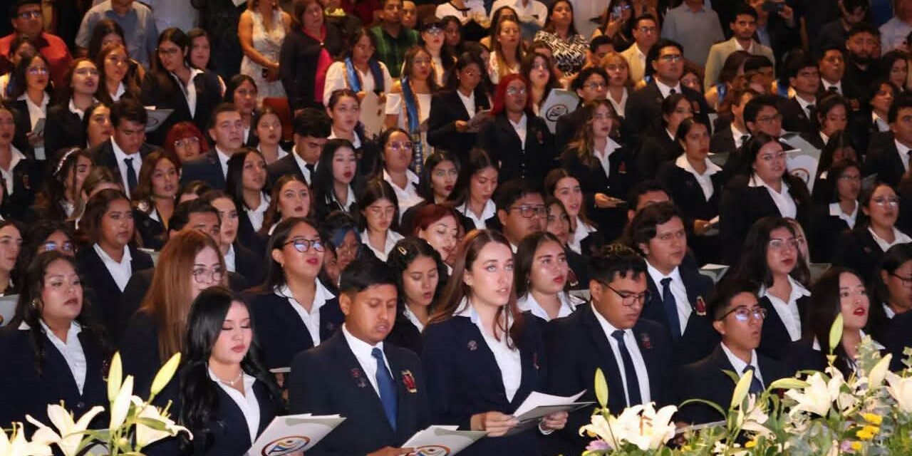 GOBIERNO DEL ESTADO GRADÚA A 249 NUEVOS DOCENTES