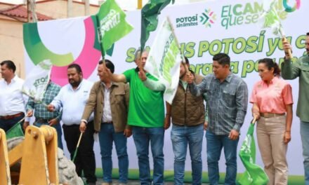 EL GOBERNADOR DEL ESTADO RICARDO GALLARDO ARRANCA CONSTRUCCIÓN DE CARRETERA SALINAS-SANTO DOMINGO
