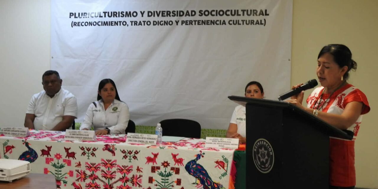 PERSONAL PENITENCIARIO CONCLUYE CAPACITACIÓN EN DERECHOS INDÍGENAS