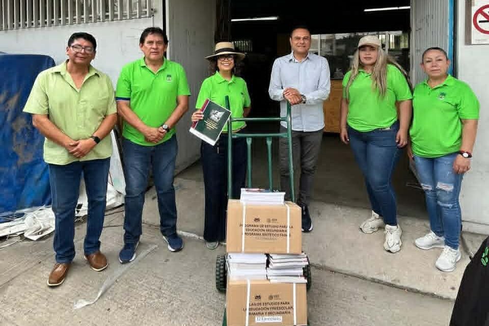 GOBIERNO DEL ESTADO ENTREGARÁ 44 MIL MATERIALES ESCOLARES AL MAGISTERIO POTOSINO