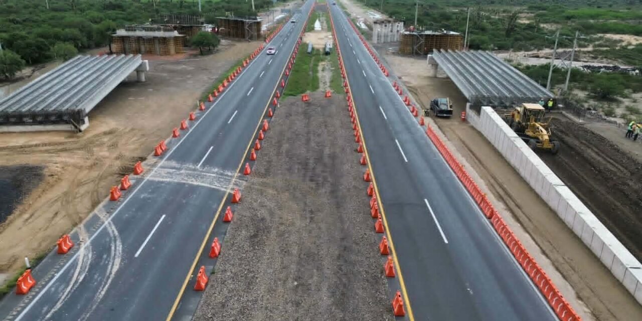 AVANZA CONSTRUCCIÓN DE LA AUTOPISTA SAN LUIS–MATEHUALA