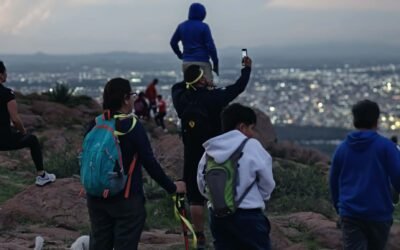 MÁS DE 300 PERSONAS PARTICIPAN EN LA PRIMERA RUTA DE SENDERISMO POR LA REINSERCIÓN