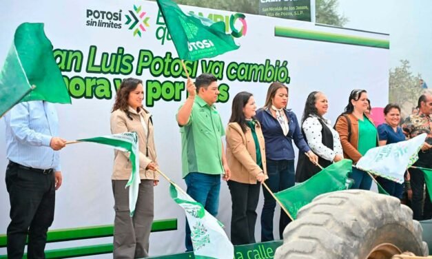 RICARDO GALLARDO ENTREGA VÍA ALTERNA DE VILLA DE POZOS
