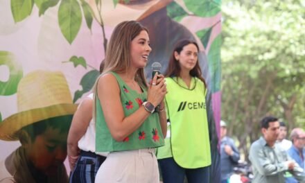 RUTH GONZÁLEZ CONCRETA DONACIÓN DE 3 MIL ÁRBOLES PARA CIUDAD VALLES Y TAMUÍN