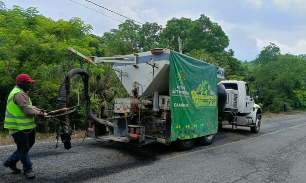 AVANZA NUEVO CAMINO QUE CONECTARÁ A 20 LOCALIDADES DE LA HUASTECA SUR