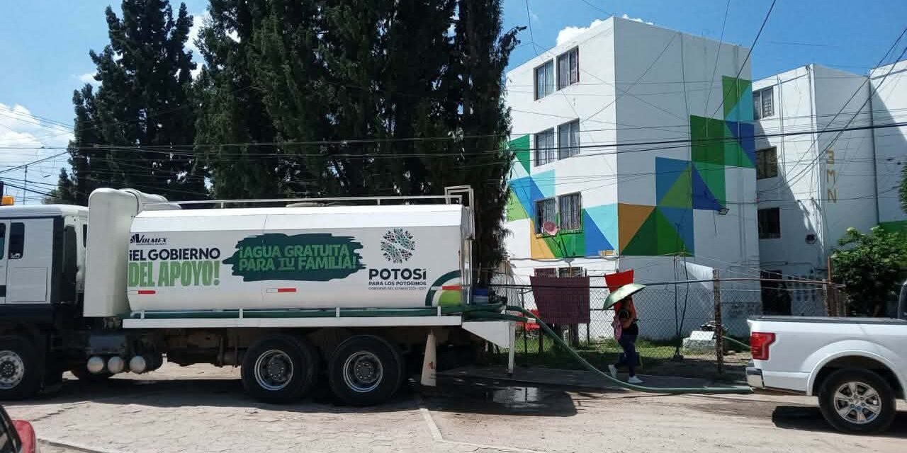 ESTADO DISTRIBUYE MÁS DE 30 MILLONES DE LITROS DE AGUA POR MES
