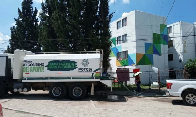 ESTADO DISTRIBUYE MÁS DE 30 MILLONES DE LITROS DE AGUA POR MES