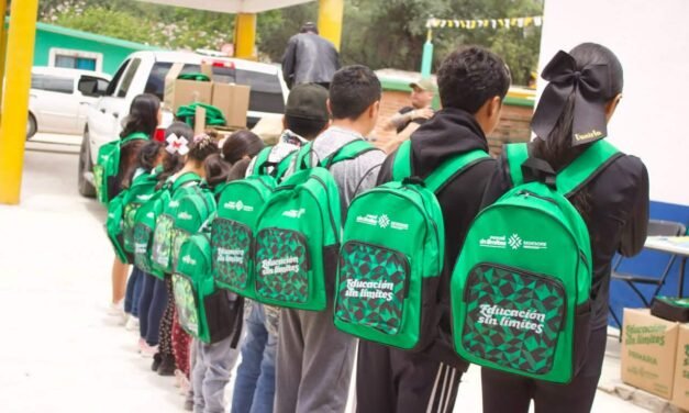 ÚTILES ESCOLARES LLEGARÁN A LAS CUATRO REGIONES