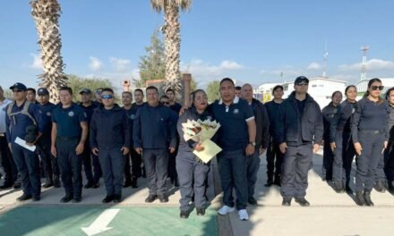 SSPC RECONOCE 28 AÑOS DE SERVICIO DE OFICIAL PENITENCIARIA
