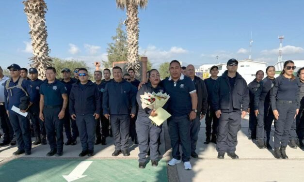 SSPC RECONOCE 28 AÑOS DE SERVICIO DE OFICIAL PENITENCIARIA