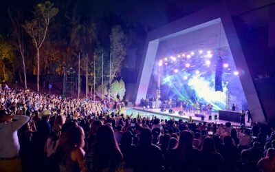 TEATRO DE LA CIUDAD REÚNE A MILES EN NOCHE INOLVIDABLE CON LA FIRMA