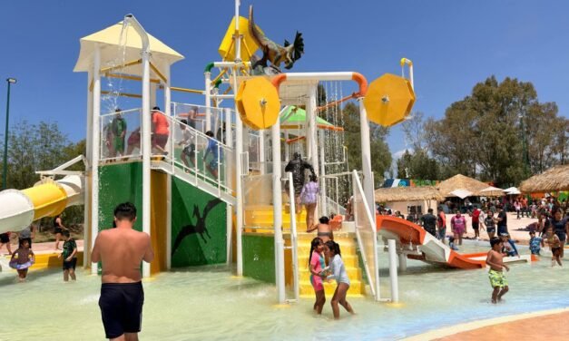 DINOASIS AQUA PARK RECIBE A MILES DE FAMILIAS DURANTE LAS VACACIONES