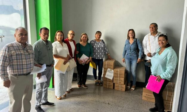 SEER LLEVA 14 MIL 900 GUÍAS DE BIENESTAR EMOCIONAL A ESCUELAS POTOSINAS