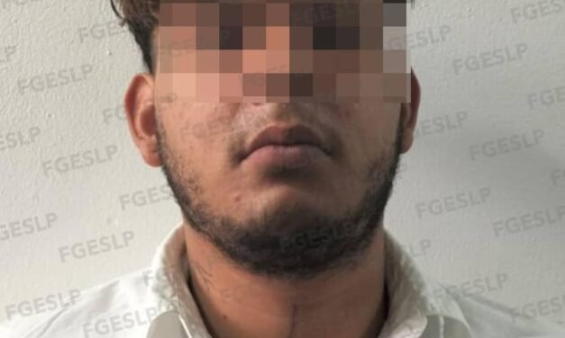 FISCALÍA POTOSINA, CATEA DOMICILIO Y APREHENDE A SEÑALADO DE HOMICIDIO EN CIUDAD FERNÁNDEZ