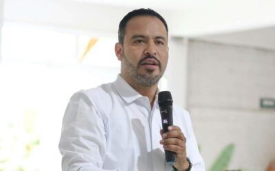 PVEM ACUSA A ENRIQUE GALINDO DE USAR SU INFORME COMO PLATAFORMA RUMBO A 2027 Y LE EXIGE LICENCIA