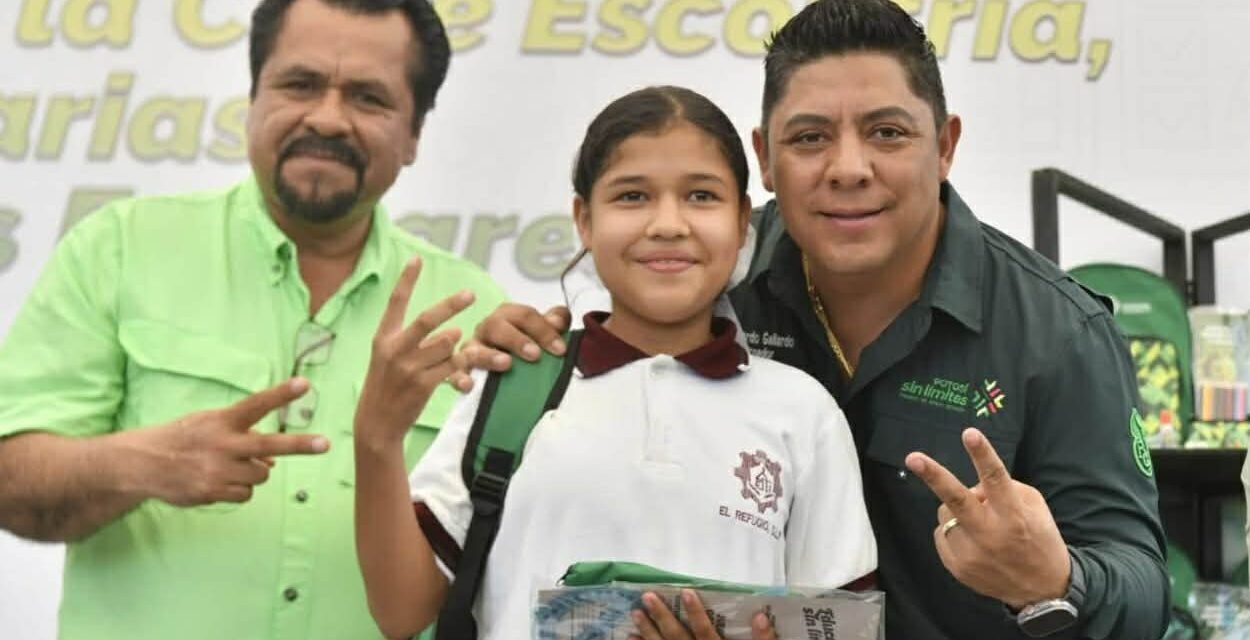 GOBIERNO DEL ESTADO GARANTIZA APOYOS PARA QUE ESTUDIANTES CONTINÚEN SU PREPARACIÓN