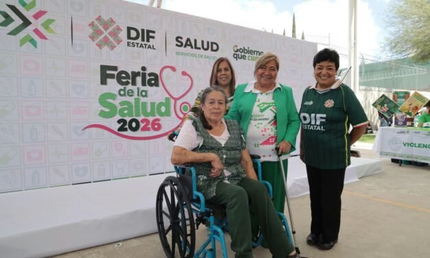 DIF ESTATAL ACERCA SALUD Y APOYOS DIRECTOS A FAMILIAS DE LAS COLONIAS