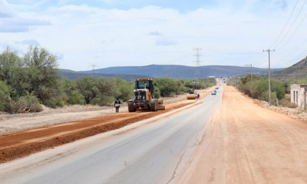 AVANZA MODERNIZACIÓN EN LA CARRETERA ESTATAL 22