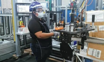 SAN LUIS POTOSÍ ENCABEZA LA REGIÓN CENTRO-BAJÍO EN CRECIMIENTO SALARIAL