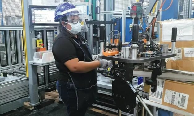 SAN LUIS POTOSÍ ENCABEZA LA REGIÓN CENTRO-BAJÍO EN CRECIMIENTO SALARIAL