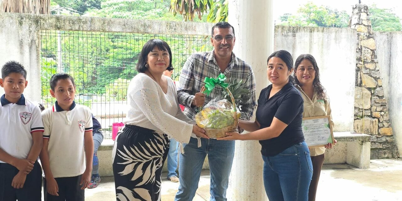 EN HONORES, ALCANDE DE AQUISMÓN ANUNCIA ACONDICIONAMIENTO DE COMEDOR ESCOLAR PARA LA ESCUELA PRIMARIA NICOLÁS BRAVO EN TAMÁPATZ