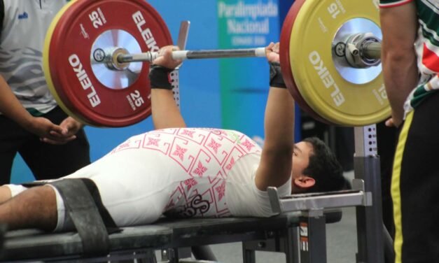 Eduardo Ponce conquistó doble medalla de oro en la Paralimpiada Nacional