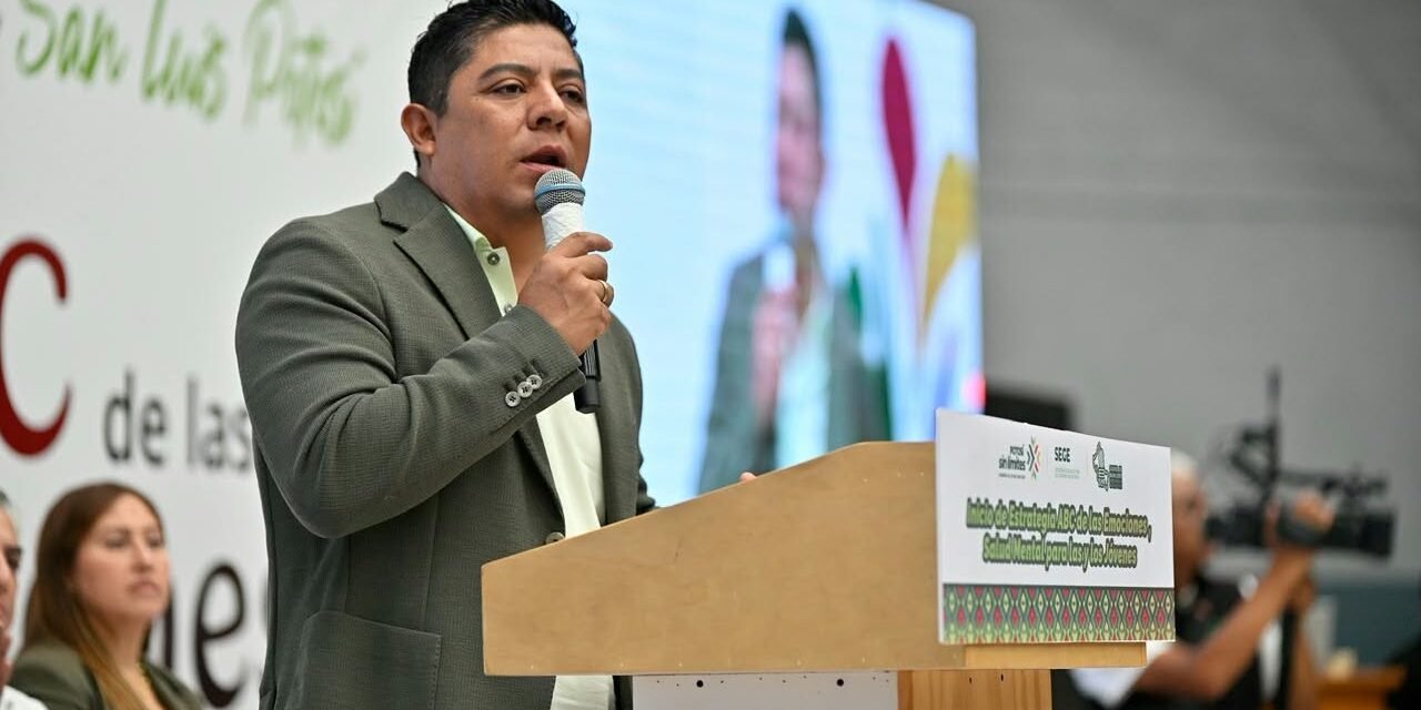 EL GOBERNADOR RICARDO GALLARDO, COMPROMETIDO CON LA SALUD MENTAL Y EMOCIONAL DE JÓVENES POTOSINOS