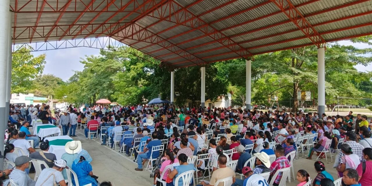 MÁS DE 350 HABITANTES DE TAMPACÁN REALIZAN TRÁMITES GRATUITOS