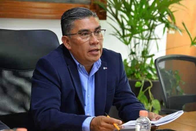 PVEM PUNTERO EN CUATRO MUNICIPIOS; VALLADARES Y NAVARRO, AL FRENTE EN ENCUESTA