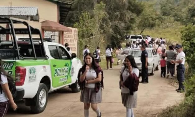 SEGURIDAD PÚBLICA Y TRÁNSITO MUNICIPAL DE XILITLA ARRANCO OPERATIVO JUVENTUD