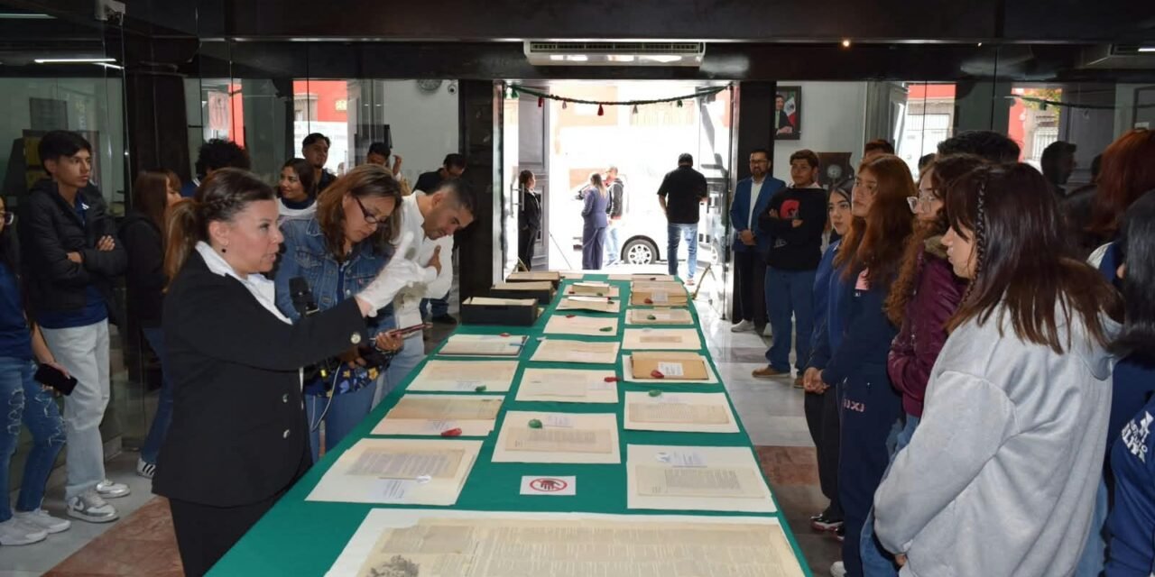 ARCHIVO HISTÓRICO EXHIBE DOCUMENTOS ORIGINALES DE 200 AÑOS DE HISTORIA POTOSINA