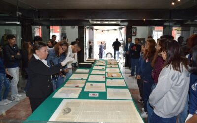 ARCHIVO HISTÓRICO EXHIBE DOCUMENTOS ORIGINALES DE 200 AÑOS DE HISTORIA POTOSINA