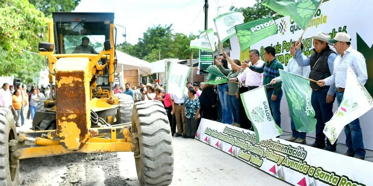 EL GOBERNADOR RICARDO GALLARDO ARRANCA REHABILITACIÓN DE CINCO CALLES Y ENTREGA NUEVA VIALIDAD EN CIUDAD VALLES