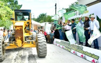 EL GOBERNADOR RICARDO GALLARDO ARRANCA REHABILITACIÓN DE CINCO CALLES Y ENTREGA NUEVA VIALIDAD EN CIUDAD VALLES