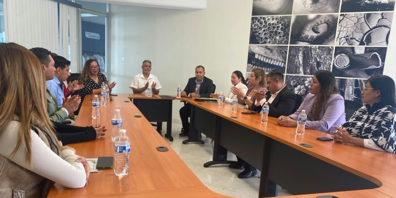 CENTRO DE JUSTICIA PARA LAS MUJERES FIRMA TRES CONVENIOS EDUCATIVOS PARA PREVENIR LA VIOLENCIA DE GÉNERO
