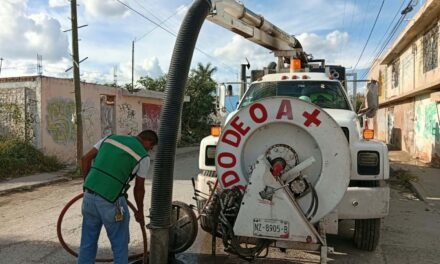 GOBIERNO ESTATAL MANTIENE LIMPIEZA DE DRENAJES PARA PREVENIR INUNDACIONES
