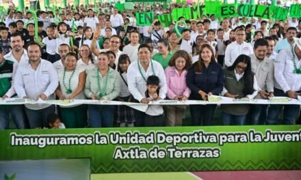 EL GOBERNADOR RICARDO GALLARDO ENTREGA MODERNA UNIDAD DEPORTIVA A FAMILIAS DE AXTLA DE TERRAZAS