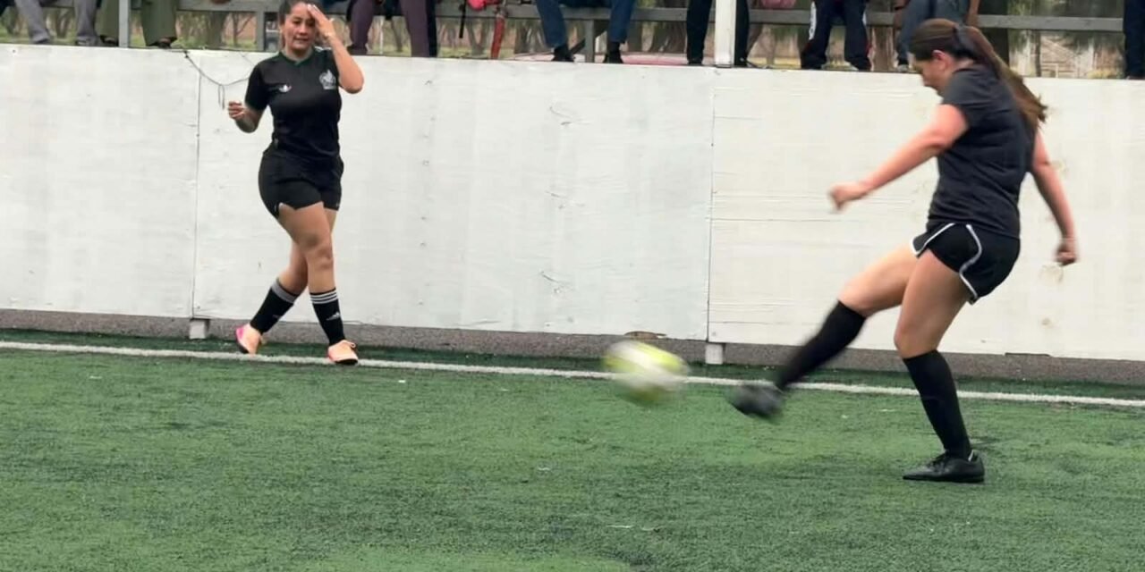 OFICIALÍA MAYOR PROMUEVE CONVIVENCIA Y ACTIVACIÓN FÍSICA CON TORNEO FEMENIL
